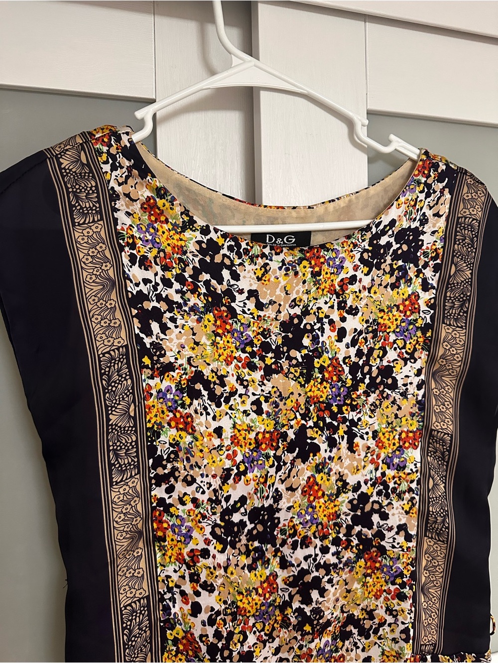 100% SILK D&G Silk Dress - Picture 5 of 5